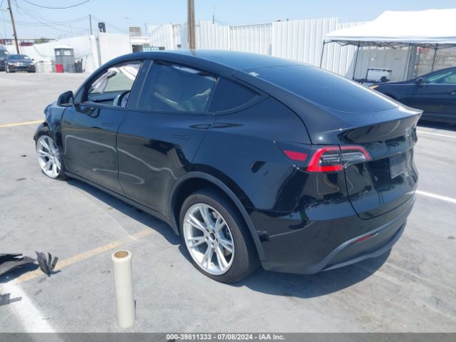 Photo 2 VIN: 5YJYGDEE2MF082072 - TESLA MODEL Y 