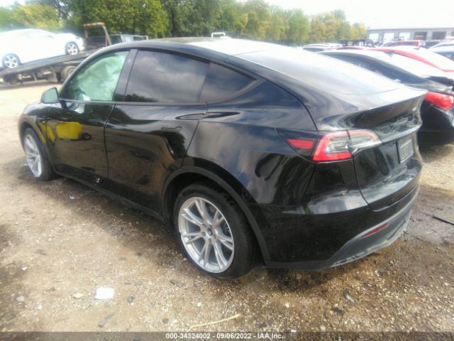 Photo 2 VIN: 5YJYGDEE2MF108475 - TESLA MODEL Y 