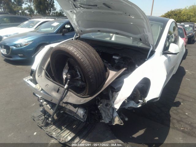 Photo 5 VIN: 5YJYGDEE2MF108525 - TESLA MODEL Y 