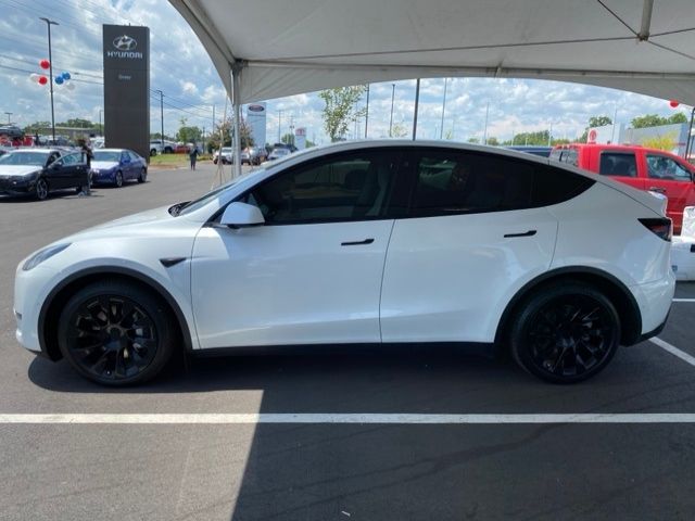 Photo 7 VIN: 5YJYGDEE2MF119704 - TESLA MODEL Y 