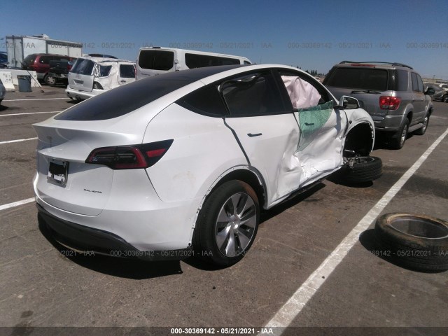 Photo 3 VIN: 5YJYGDEE2MF150807 - TESLA MODEL Y 