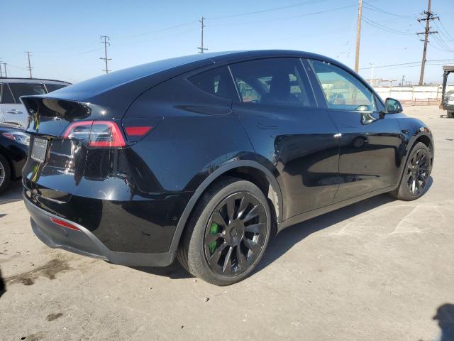 Photo 2 VIN: 5YJYGDEE2MF182060 - TESLA MODEL Y 