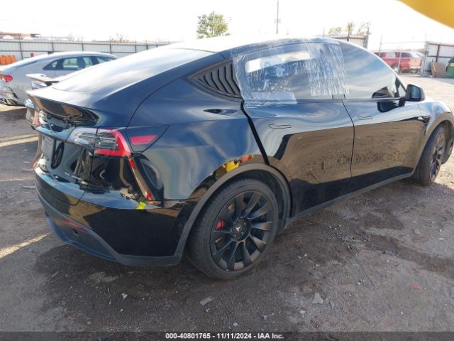 Photo 3 VIN: 5YJYGDEE2MF187145 - TESLA MODEL Y 