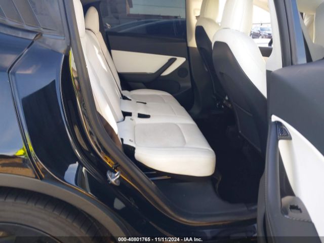 Photo 7 VIN: 5YJYGDEE2MF187145 - TESLA MODEL Y 