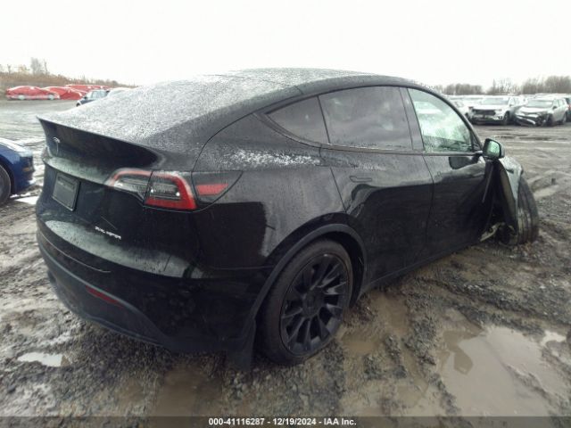 Photo 3 VIN: 5YJYGDEE2MF191003 - TESLA MODEL Y 