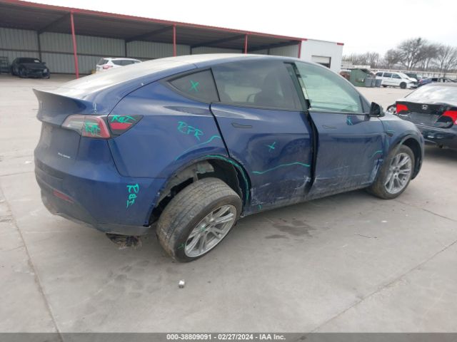 Photo 3 VIN: 5YJYGDEE2MF193026 - TESLA MODEL Y 