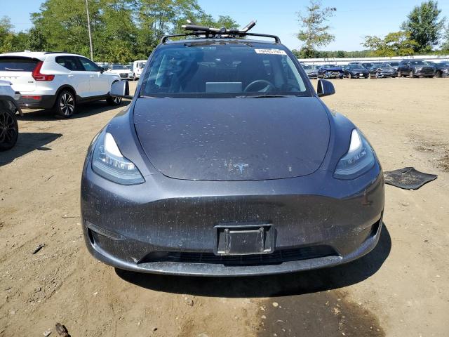 Photo 4 VIN: 5YJYGDEE2MF204252 - TESLA MODEL Y 