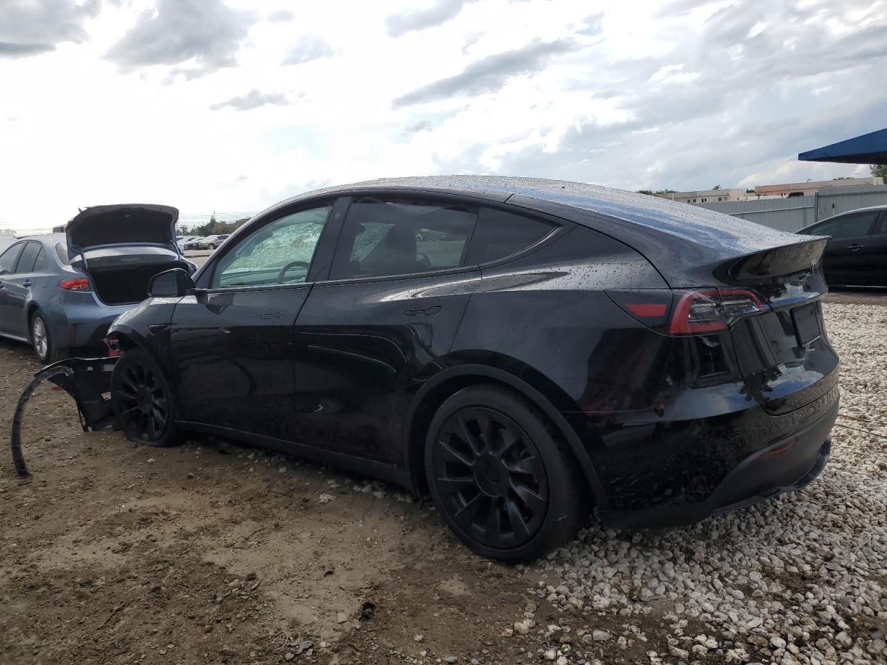 Photo 1 VIN: 5YJYGDEE2MF240894 - TESLA MODEL Y 