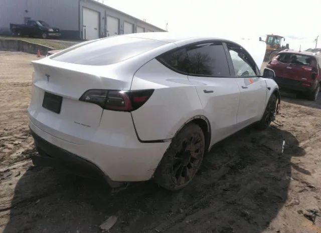 Photo 3 VIN: 5YJYGDEE3LF014586 - TESLA MODEL Y 