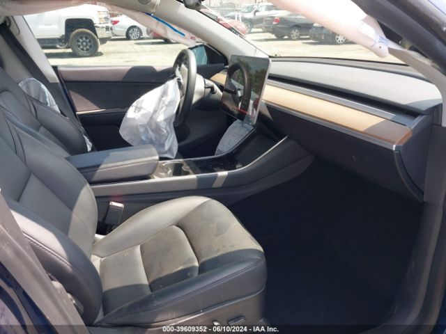 Photo 4 VIN: 5YJYGDEE3LF029542 - TESLA MODEL Y 