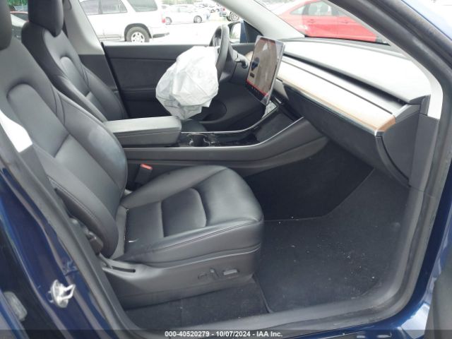 Photo 4 VIN: 5YJYGDEE3LF029556 - TESLA MODEL Y 