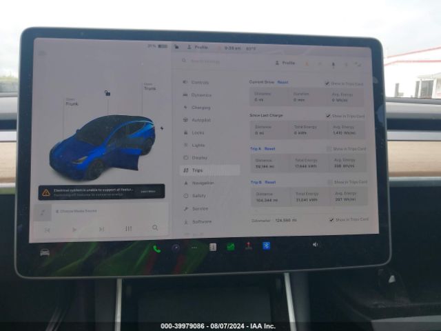 Photo 6 VIN: 5YJYGDEE3LF038239 - TESLA MODEL Y 