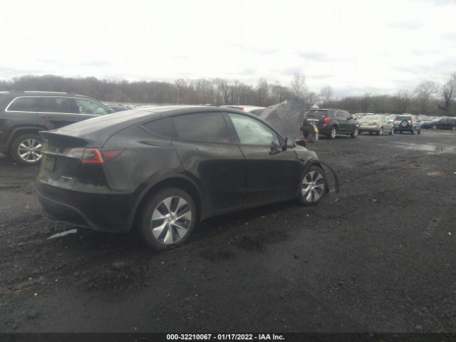 Photo 3 VIN: 5YJYGDEE3MF075681 - TESLA MODEL Y 