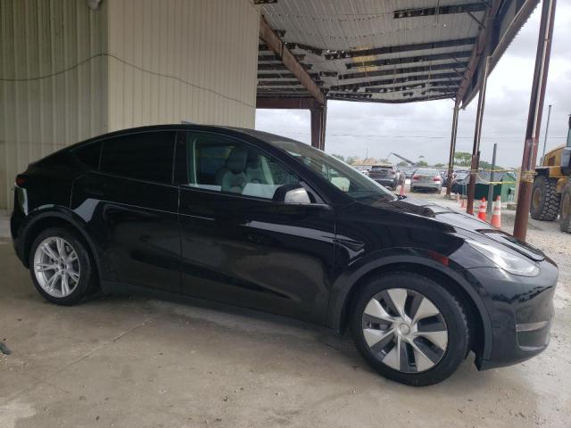 Photo 3 VIN: 5YJYGDEE3MF086745 - TESLA MODEL Y 