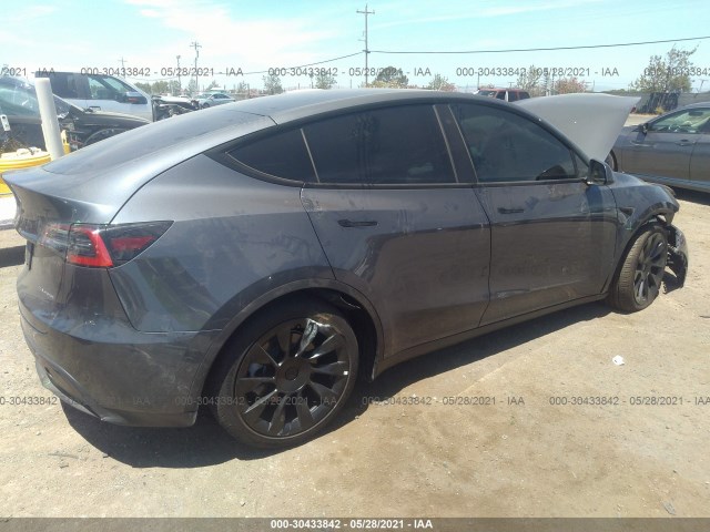 Photo 3 VIN: 5YJYGDEE3MF139069 - TESLA MODEL Y 