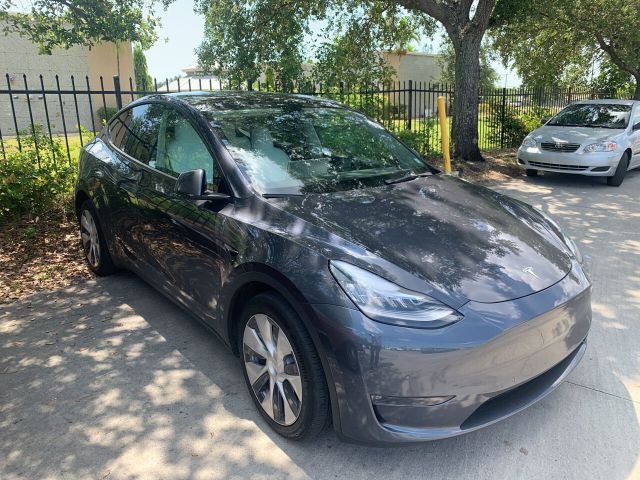 Photo 2 VIN: 5YJYGDEE3MF189647 - TESLA MODEL Y 