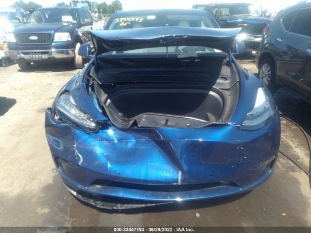 Photo 5 VIN: 5YJYGDEE3MF301153 - TESLA MODEL Y 