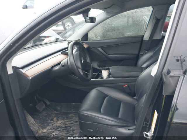 Photo 4 VIN: 5YJYGDEE4LF017559 - TESLA MODEL Y 