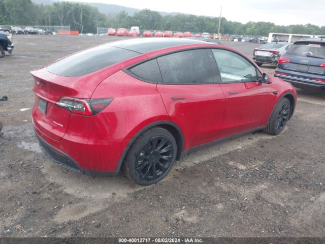 Photo 3 VIN: 5YJYGDEE4LF040419 - TESLA MODEL Y 