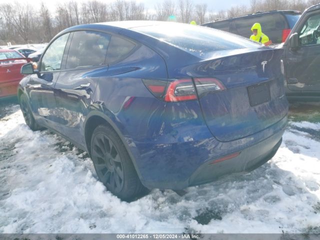 Photo 2 VIN: 5YJYGDEE4LF049377 - TESLA MODEL Y 