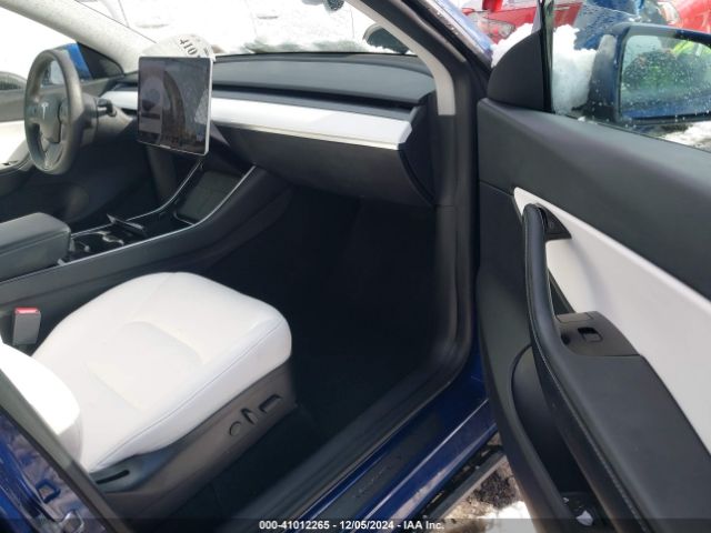 Photo 4 VIN: 5YJYGDEE4LF049377 - TESLA MODEL Y 