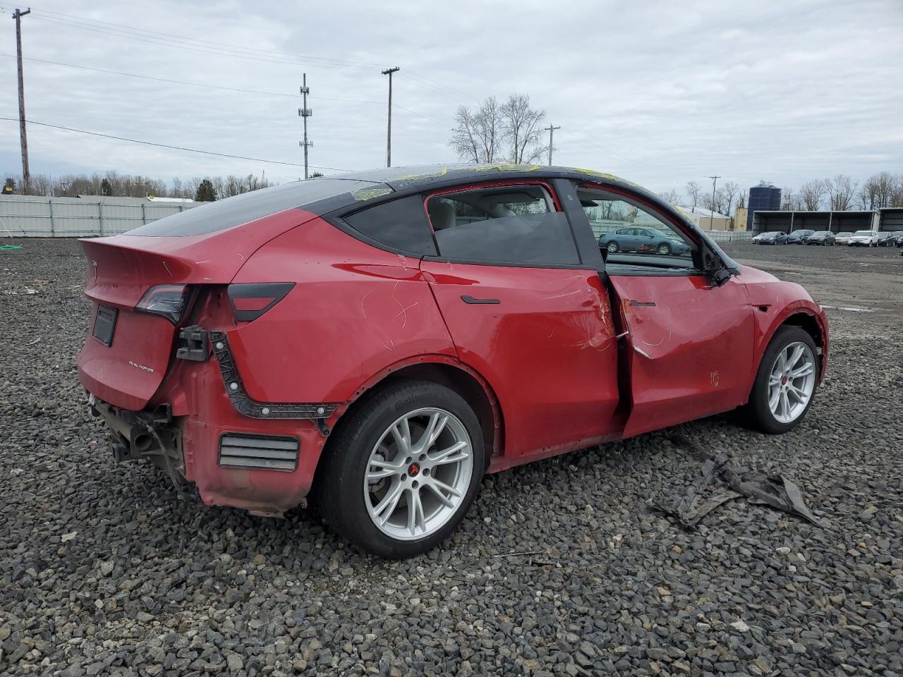 Photo 2 VIN: 5YJYGDEE4LF060038 - TESLA MODEL Y 