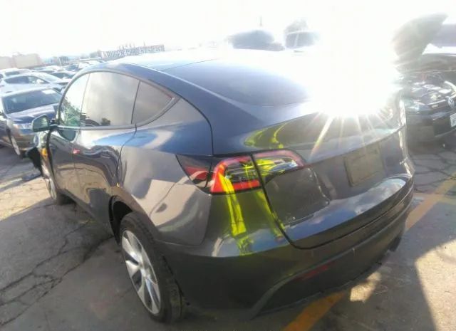 Photo 2 VIN: 5YJYGDEE4MF083238 - TESLA MODEL Y 