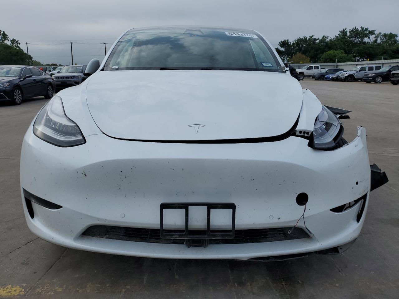 Photo 4 VIN: 5YJYGDEE4MF087645 - TESLA MODEL Y 