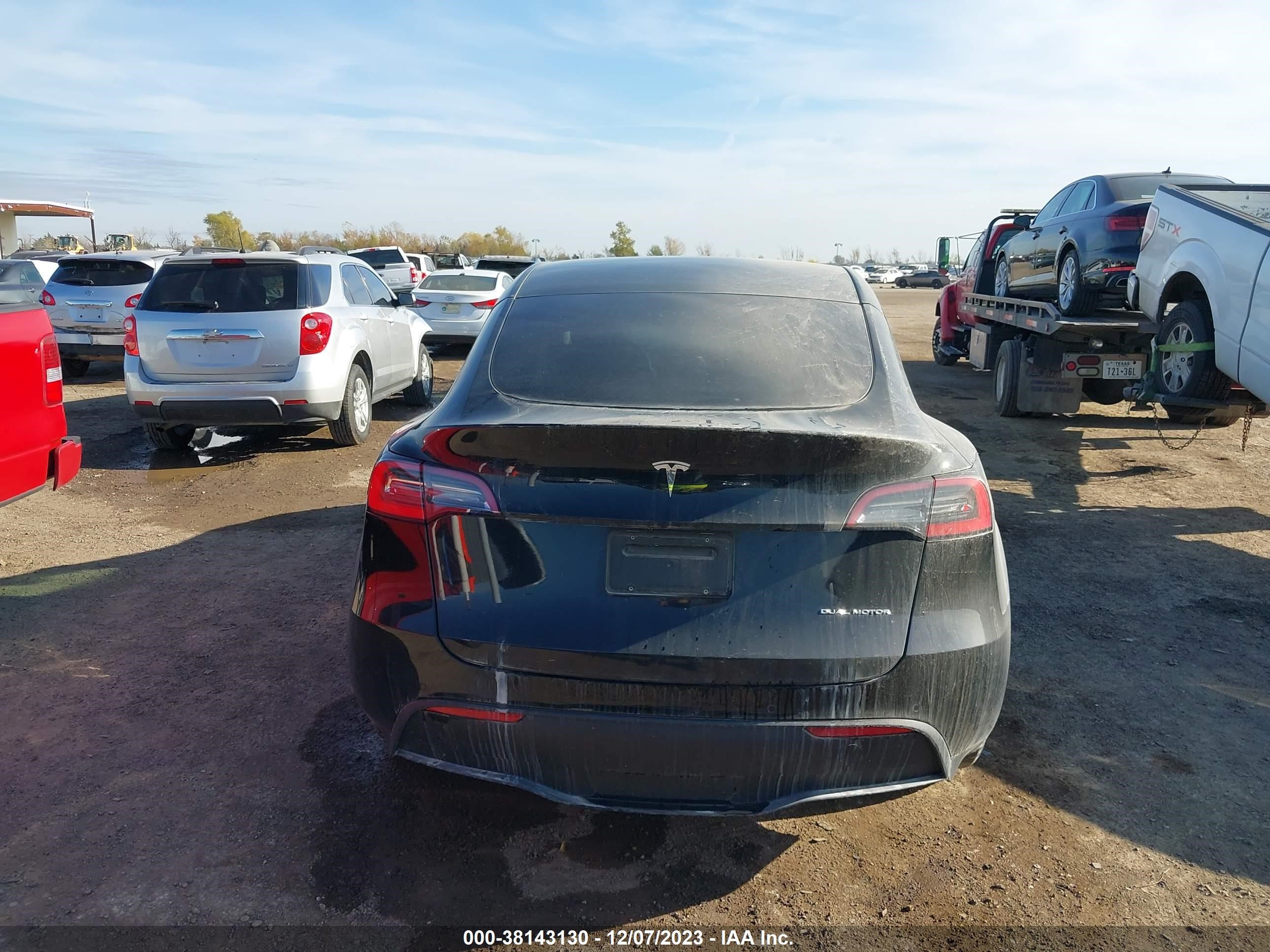 Photo 14 VIN: 5YJYGDEE4MF125228 - TESLA MODEL Y 