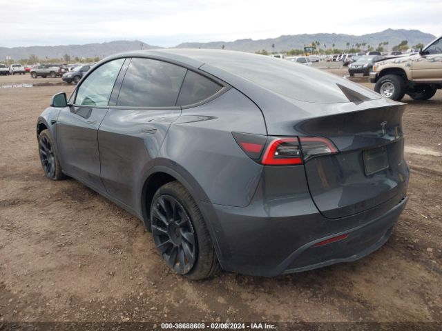 Photo 2 VIN: 5YJYGDEE4MF141557 - TESLA MODEL Y 