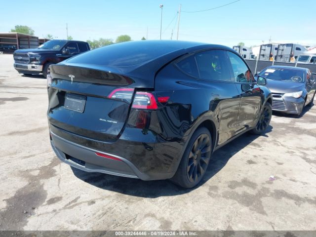 Photo 3 VIN: 5YJYGDEE4MF248513 - TESLA MODEL Y 