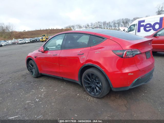 Photo 2 VIN: 5YJYGDEE4MF258006 - TESLA MODEL Y 