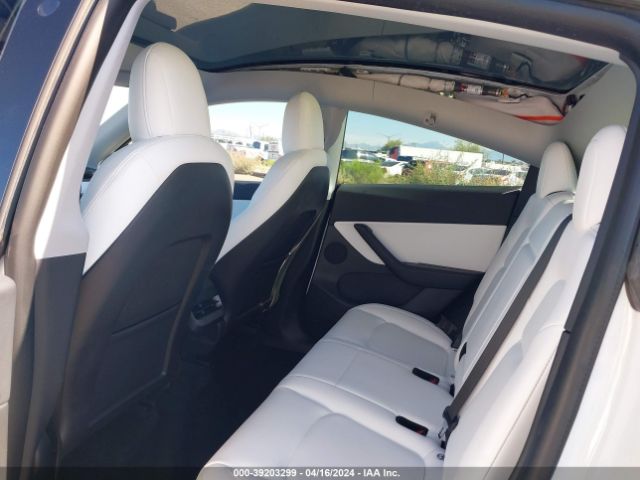 Photo 7 VIN: 5YJYGDEE4MF268261 - TESLA MODEL Y 