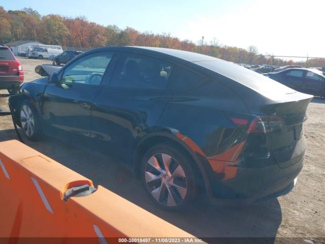 Photo 2 VIN: 5YJYGDEE4MF297002 - TESLA MODEL Y 