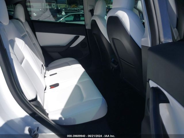 Photo 7 VIN: 5YJYGDEE4MF299333 - TESLA MODEL Y 