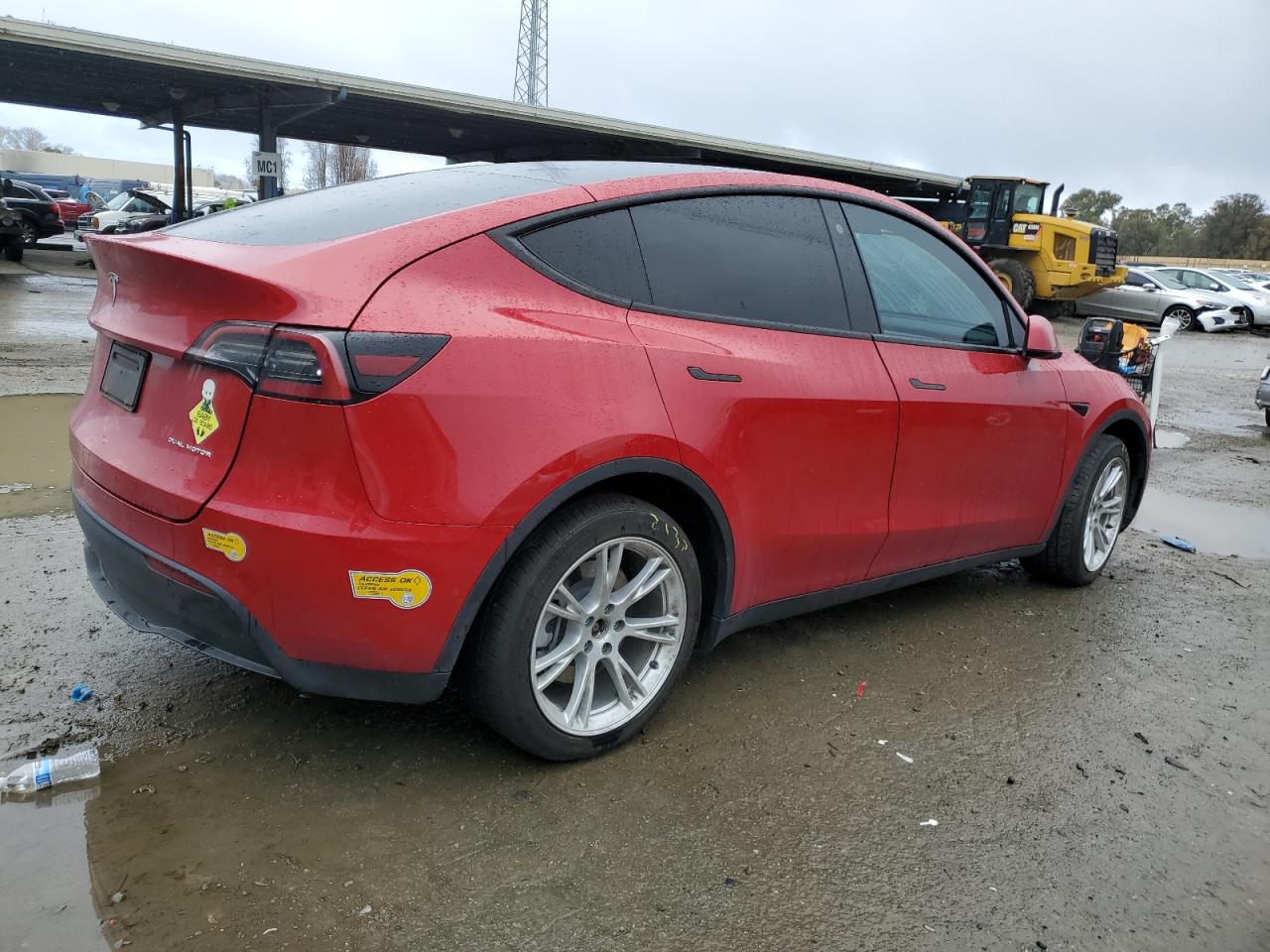 Photo 2 VIN: 5YJYGDEE4MF301940 - TESLA MODEL Y 