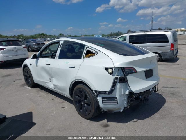 Photo 5 VIN: 5YJYGDEE5LF039781 - TESLA MODEL Y 