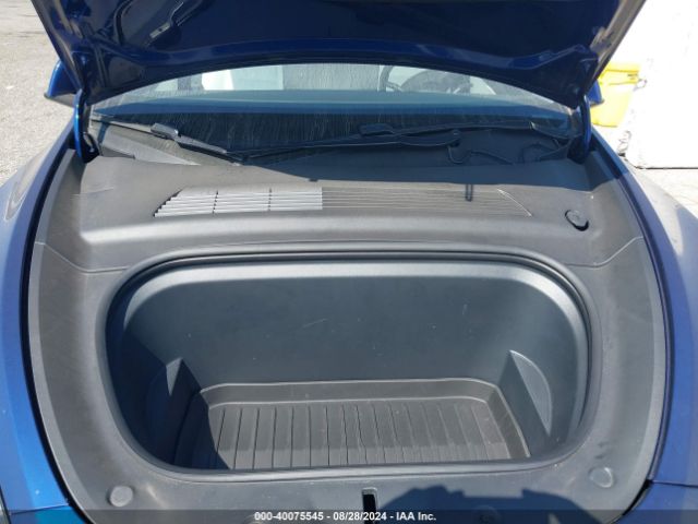 Photo 9 VIN: 5YJYGDEE5LF049369 - TESLA MODEL Y 