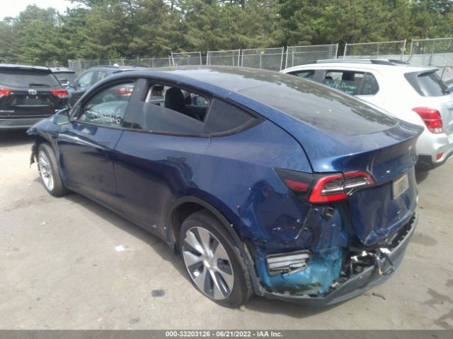 Photo 2 VIN: 5YJYGDEE5LF050134 - TESLA MODEL Y 