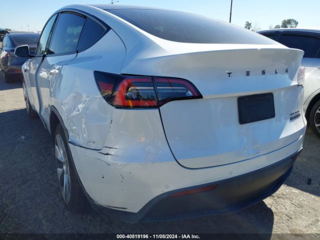 Photo 5 VIN: 5YJYGDEE5MF072572 - TESLA MODEL Y 