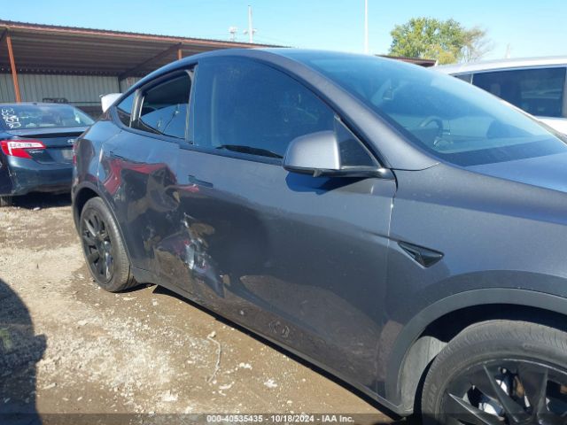 Photo 5 VIN: 5YJYGDEE5MF108325 - TESLA MODEL Y 