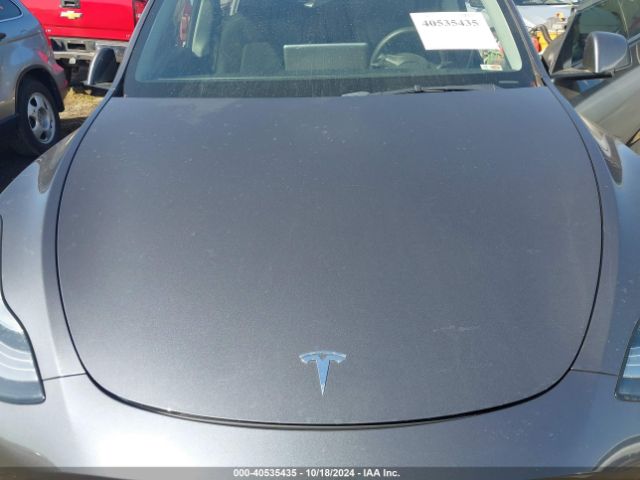 Photo 9 VIN: 5YJYGDEE5MF108325 - TESLA MODEL Y 