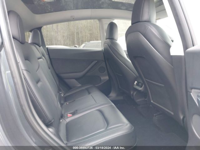 Photo 7 VIN: 5YJYGDEE5MF129367 - TESLA MODEL Y 