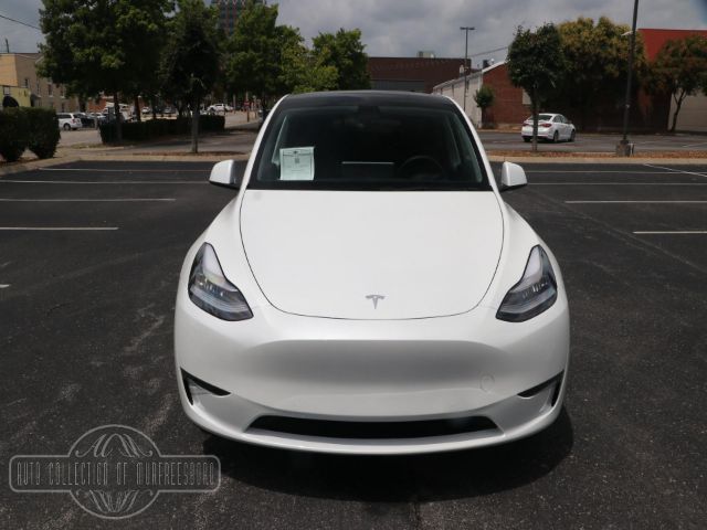 Photo 4 VIN: 5YJYGDEE5MF152678 - TESLA MODEL Y 