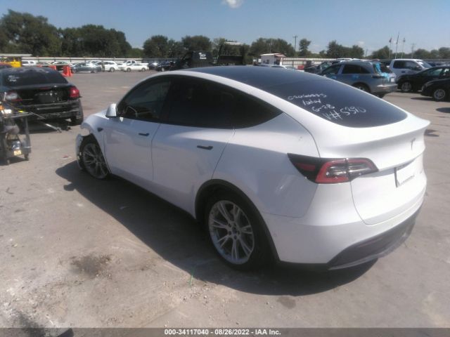 Photo 2 VIN: 5YJYGDEE5MF185390 - TESLA MODEL Y 