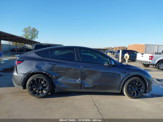 Photo 5 VIN: 5YJYGDEE5MF190153 - TESLA MODEL Y 