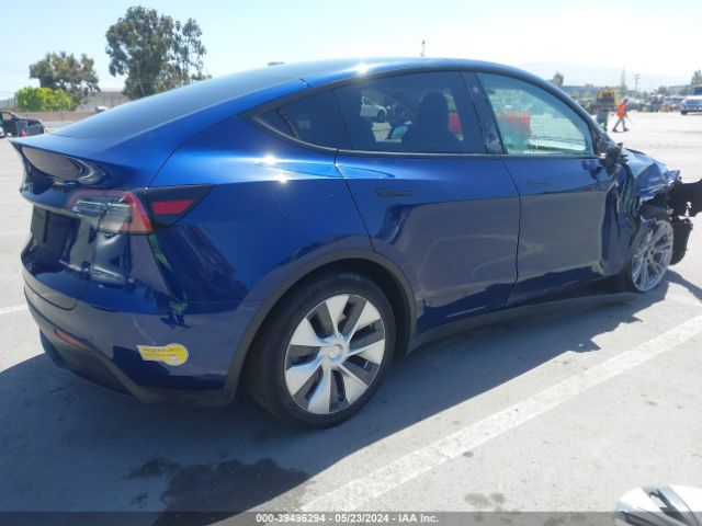 Photo 3 VIN: 5YJYGDEE5MF277387 - TESLA MODEL Y 