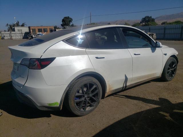 Photo 2 VIN: 5YJYGDEE6LF013030 - TESLA MODEL Y 