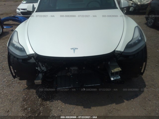 Photo 5 VIN: 5YJYGDEE6LF020916 - TESLA MODEL Y 