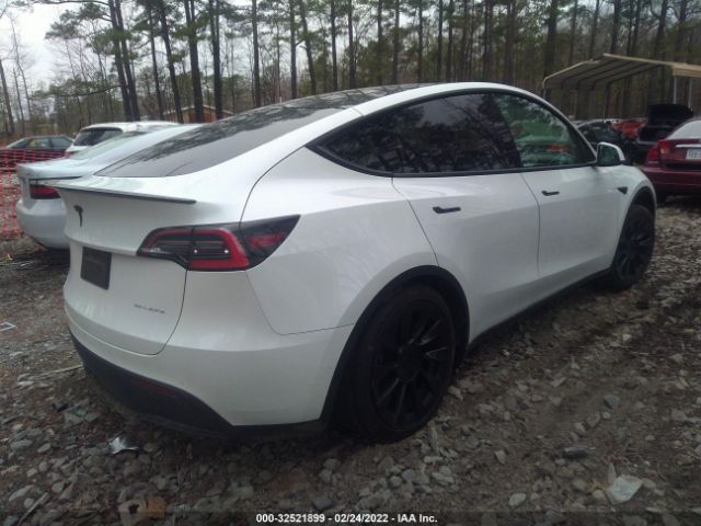 Photo 3 VIN: 5YJYGDEE6LF052961 - TESLA MODEL Y 